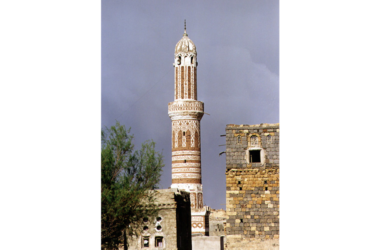 Yémen, architecture typique-d'un minaret.jpg