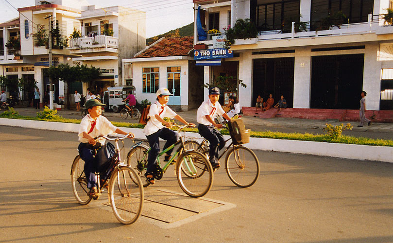 Sortie de l'&eacute;cole, Phan Tiet