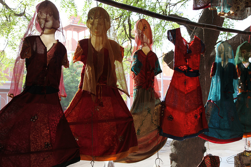 Mannequins dans une boutique de la ville de Jaipur - Inde 2012