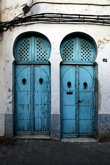 Porte traditionnelle dans la Medina de Tunis - Tunisie 2012