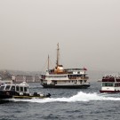 Densité du trafic maritime sur le Bosphore, Istanbul - Turquie 2013