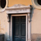 Porte Maria Stella del Mare, Sorrente, Italie - août 2013