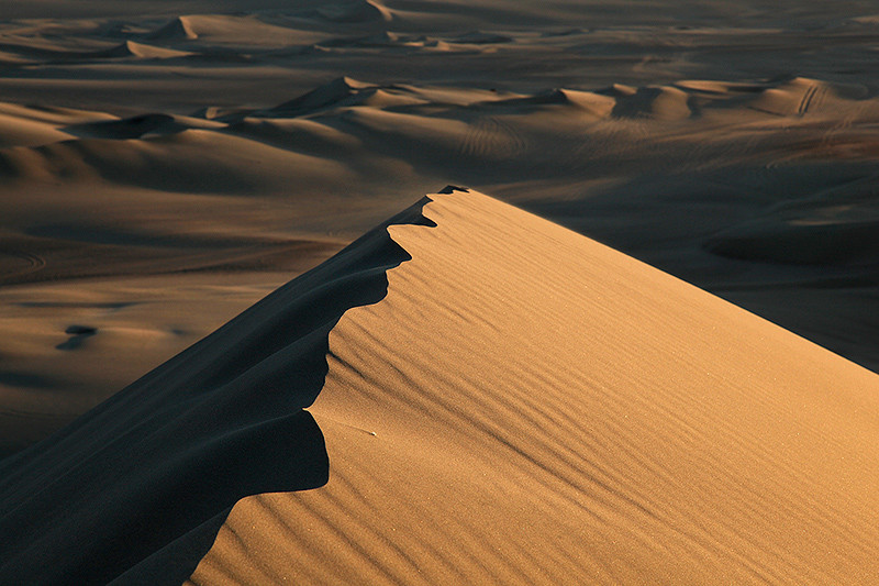 Les dunes de l'oasis de Huacachina, Pérou - 2014