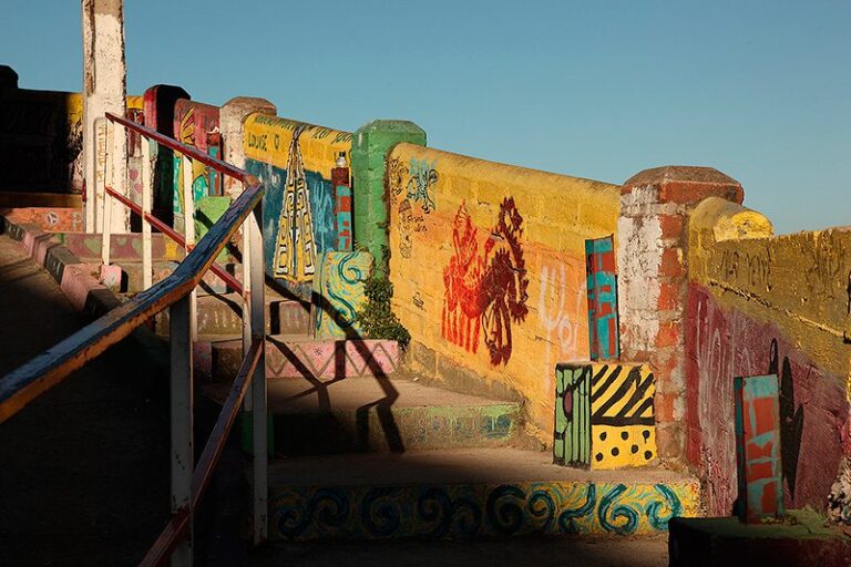 Escalier menant au Cerro Artilleria, Valparaiso, Chili - 2014
