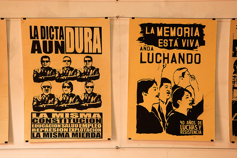 Exposition d'affiches, Londres 38, Santiago, Chili - 2014