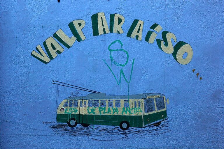 Graphe, les bus de Valparaiso, Chili - 2014