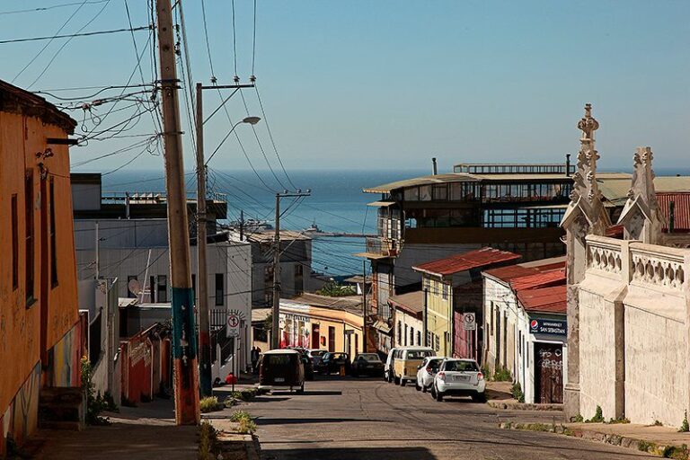 Les rue de Valparaiso, Chili - 2014