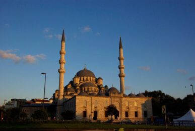 Istanbul, la nouvelle mosquée "Yeni cami", Turquie - 2009