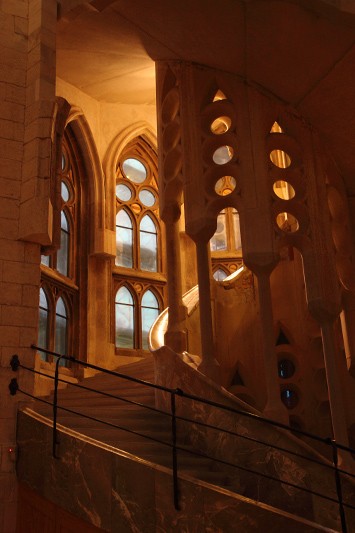 Sagrada Familia, escalier intérieur, Barcelone - 2015